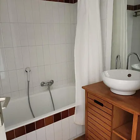 Studio Boulouris Avec Parking A 2 Minutes A Pied Des Plages Apartment *